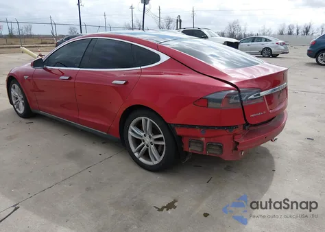 2015 Tesla Model S 60/70/85 из США, поврежденный, VIN 5YJSA1S16FFP77388